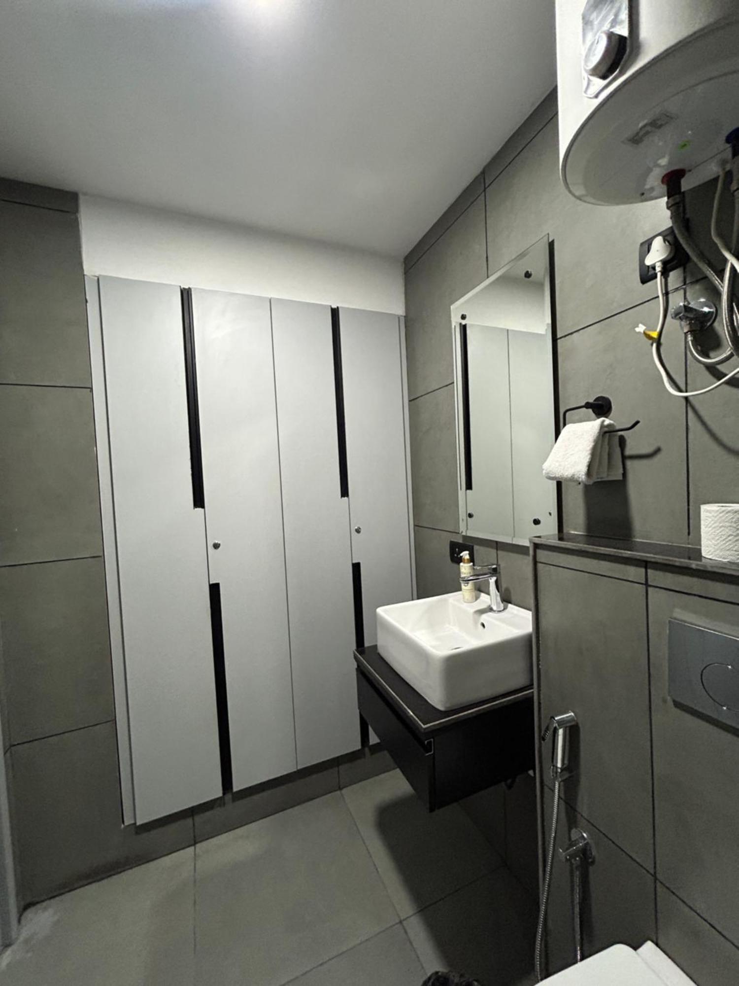 Bedchambers Serviced Apartment, Golf Course, Γκουργκάον Εξωτερικό φωτογραφία